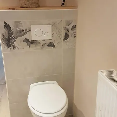 Studio Apartman Saint-Georges-de-Luzençon